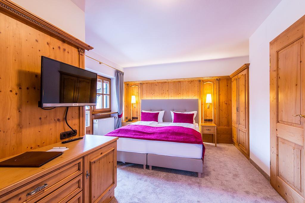 Hotel Landhaus Strobl am See Bad Wiessee Exterior foto